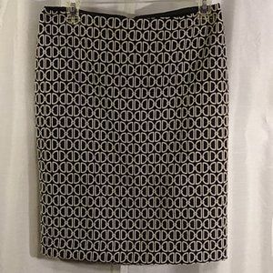White House Black Market skirt size 2